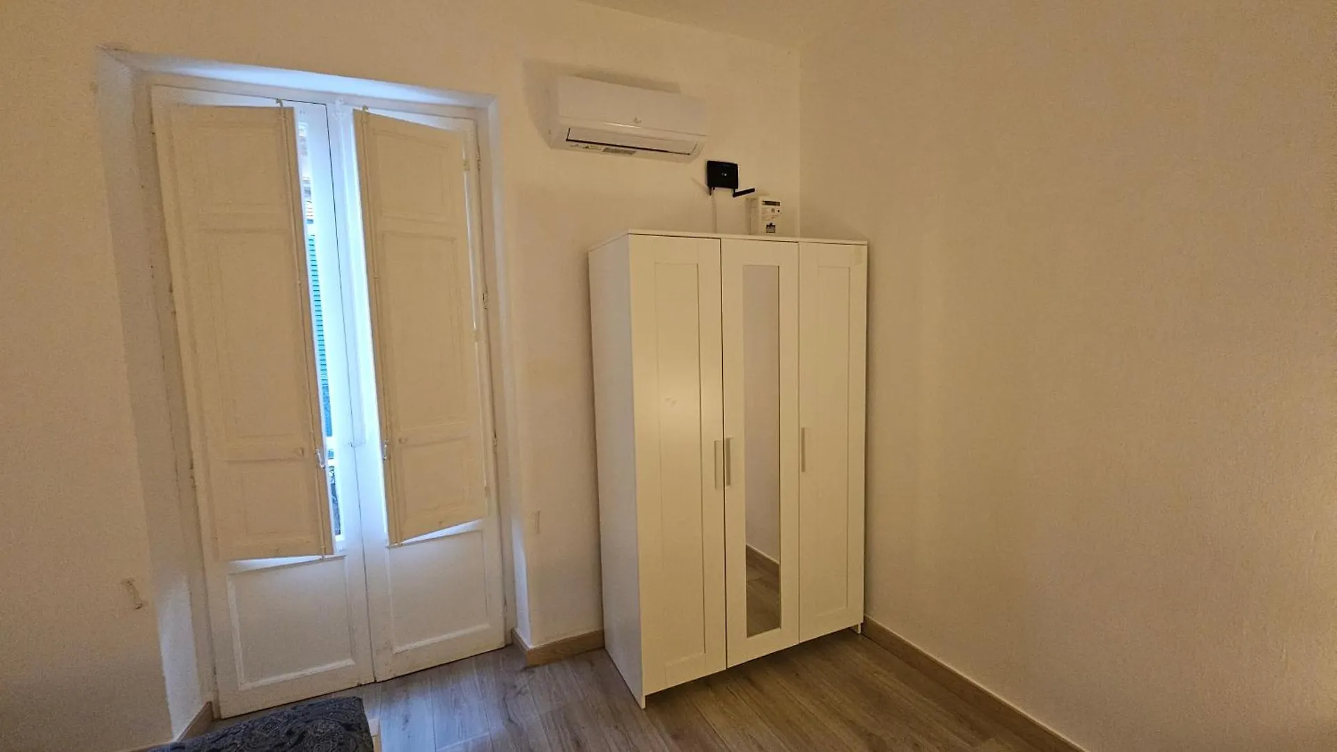 Apartment Dietro Ballaro - Guest House Palermo